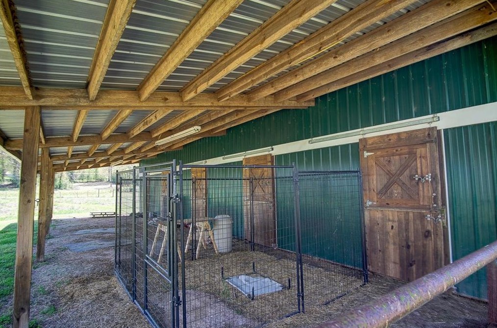 167 Mccreary Rd, Calhoun GA  30701-4417 exterior