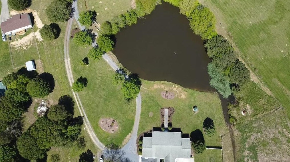 167 Mccreary Rd, Calhoun GA  30701-4417 exterior