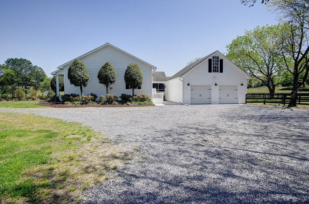 167 Mccreary Rd, Calhoun GA  30701-4417 exterior