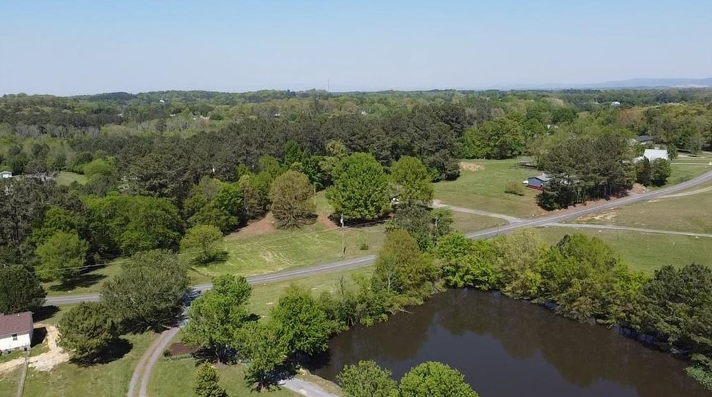 167 Mccreary Rd, Calhoun GA  30701-4417 exterior