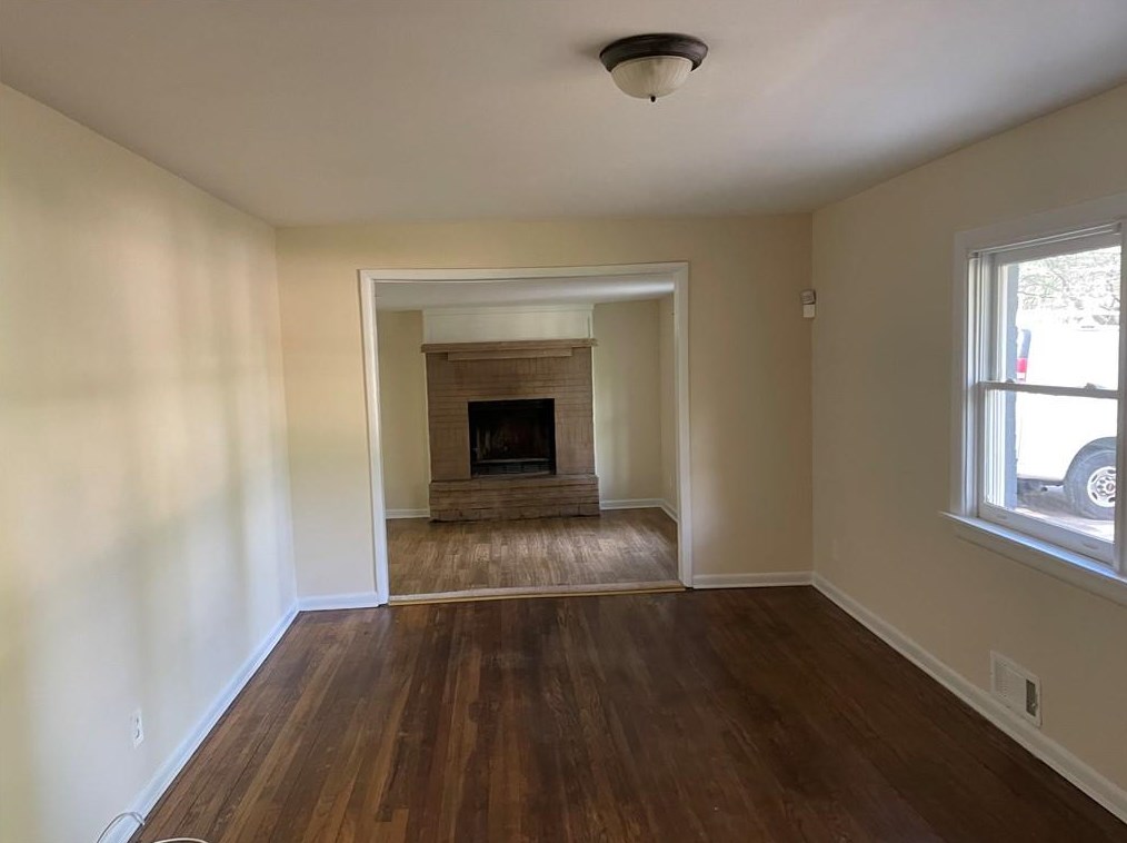 1374 Dennis Dr, Decatur GA  30032-3118 exterior