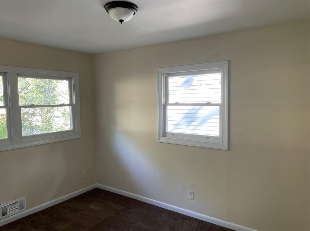 1374 Dennis Dr, Decatur GA  30032-3118 exterior