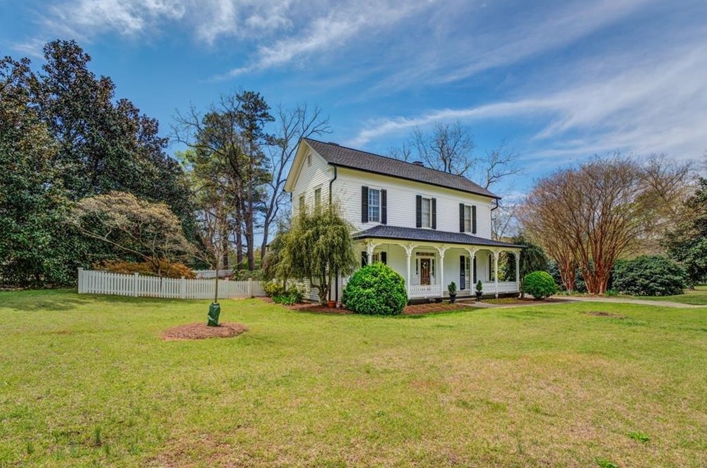 201 W Clark St, Oxford, GA 30054