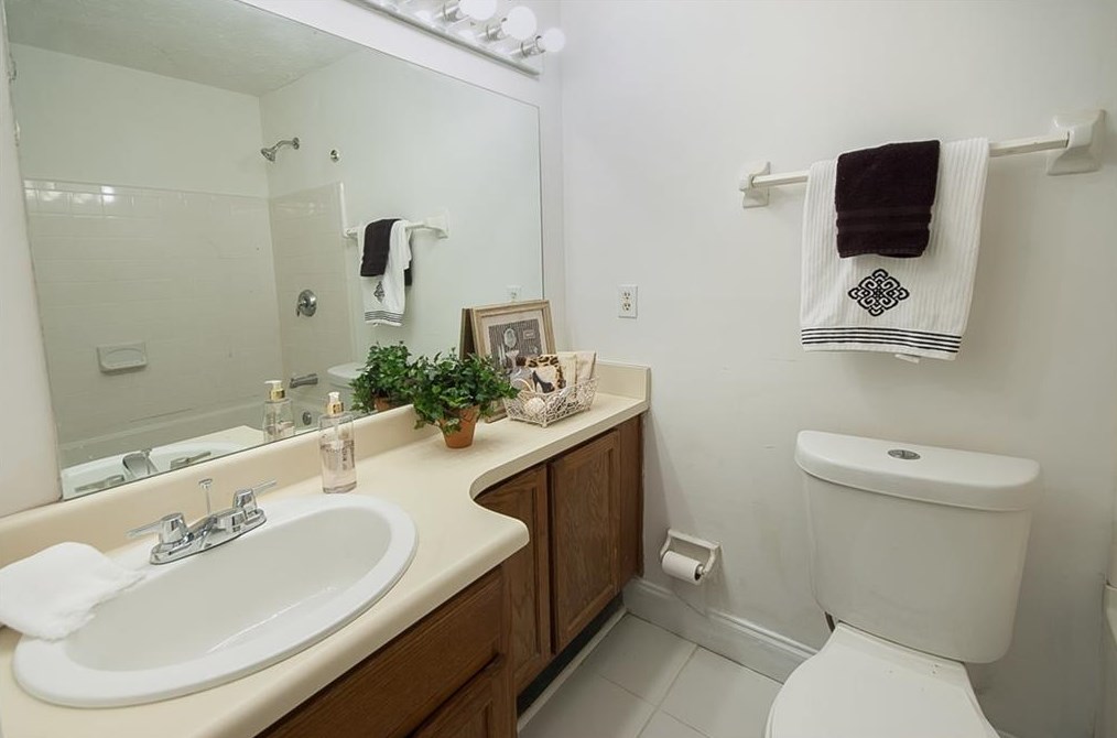 2035 Brian Way, Decatur GA  30033-3824 exterior