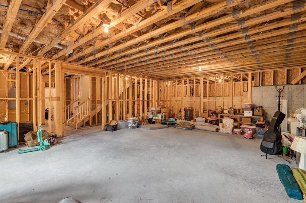 3256 Lavista Rd, Decatur GA  30033-1421 exterior