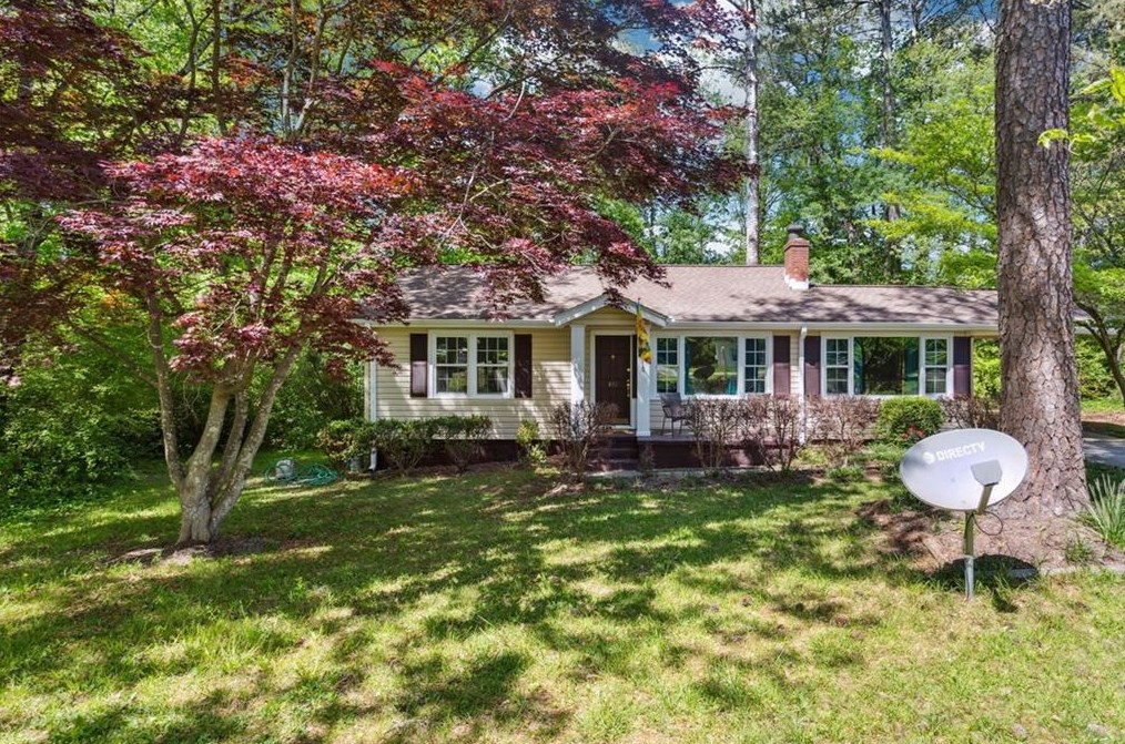 102 Strickland Dr Sw, Mableton, GA 30126