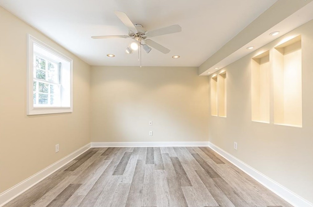4297 Woodland Brook Dr, Atlanta GA  30339-4722 exterior