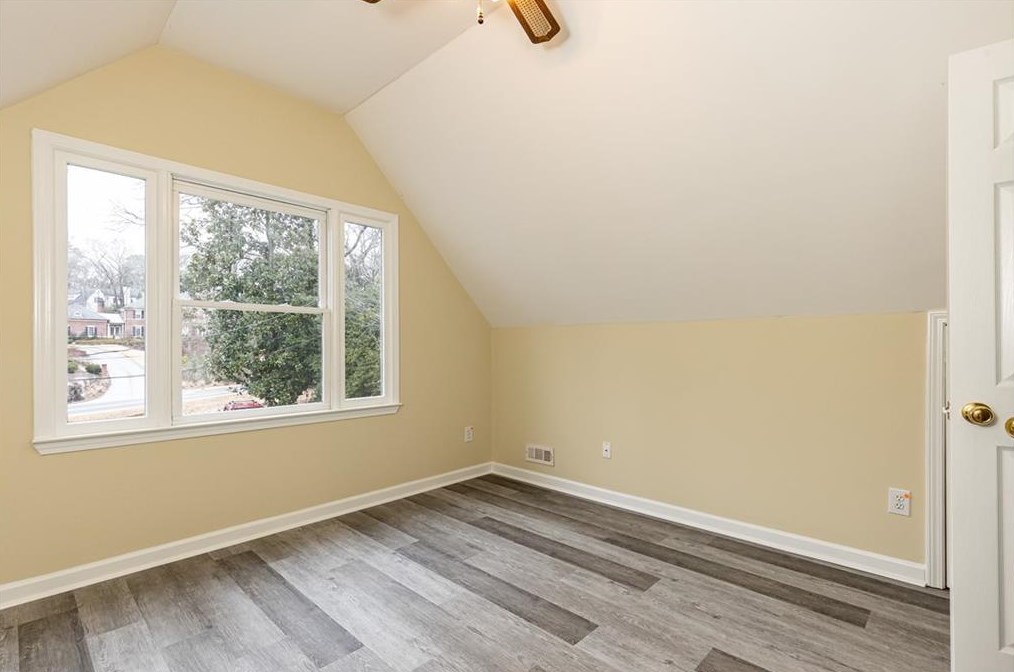 4297 Woodland Brook Dr, Atlanta GA  30339-4722 exterior