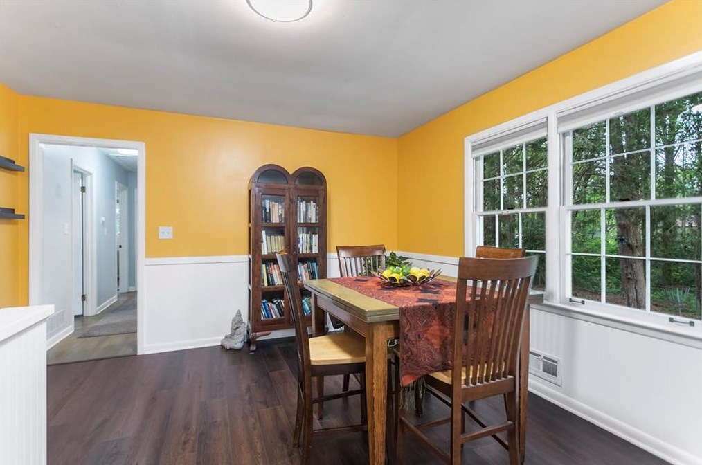 3170 Sprucewood Dr, Decatur GA  30033-2506 exterior