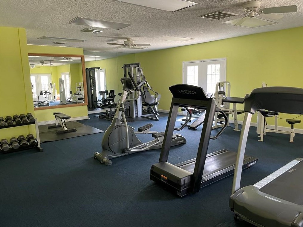 4005 Wingate Way, Atlanta GA 30350-4966 exterior