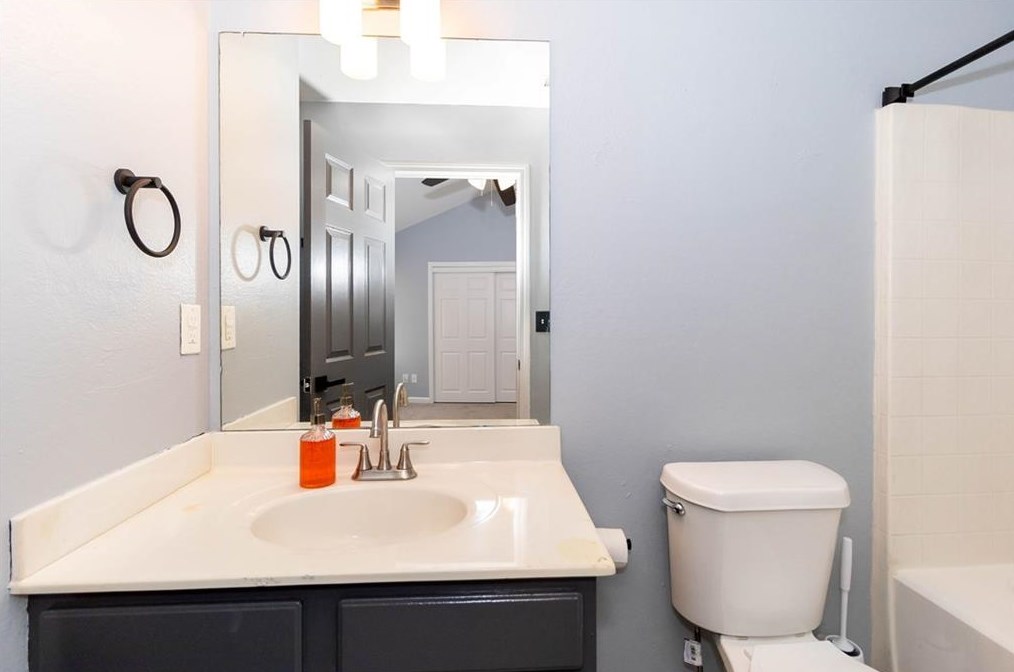 2787 Snapfinger Mnr, Decatur GA  30035-4166 exterior