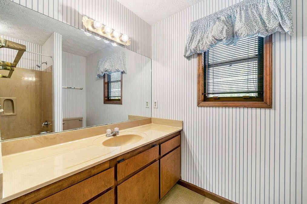 4201 Charleston Trl, Smyrna GA  30080-6427 exterior