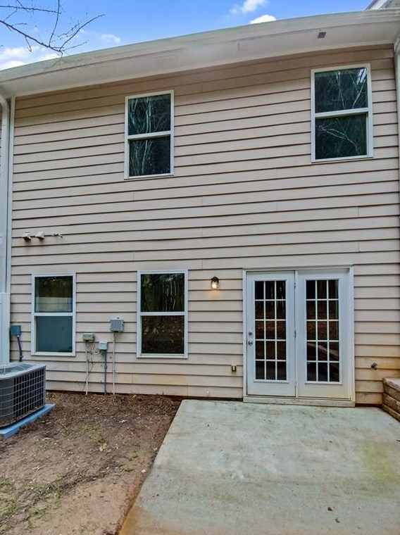3940 Princeton Lakes Way, Atlanta GA  30331-5595 exterior