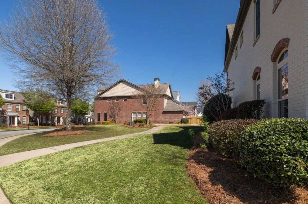 5026 La Faye Ln, Alpharetta, GA 30022-7965