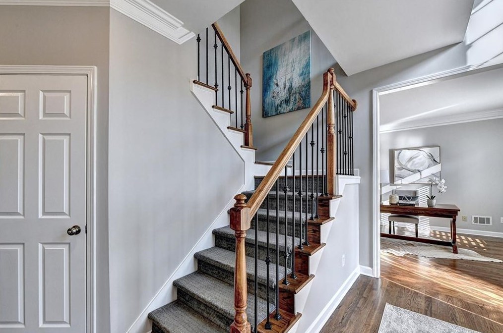 410 Overhill Bnd, Alpharetta GA  30005-8974 exterior