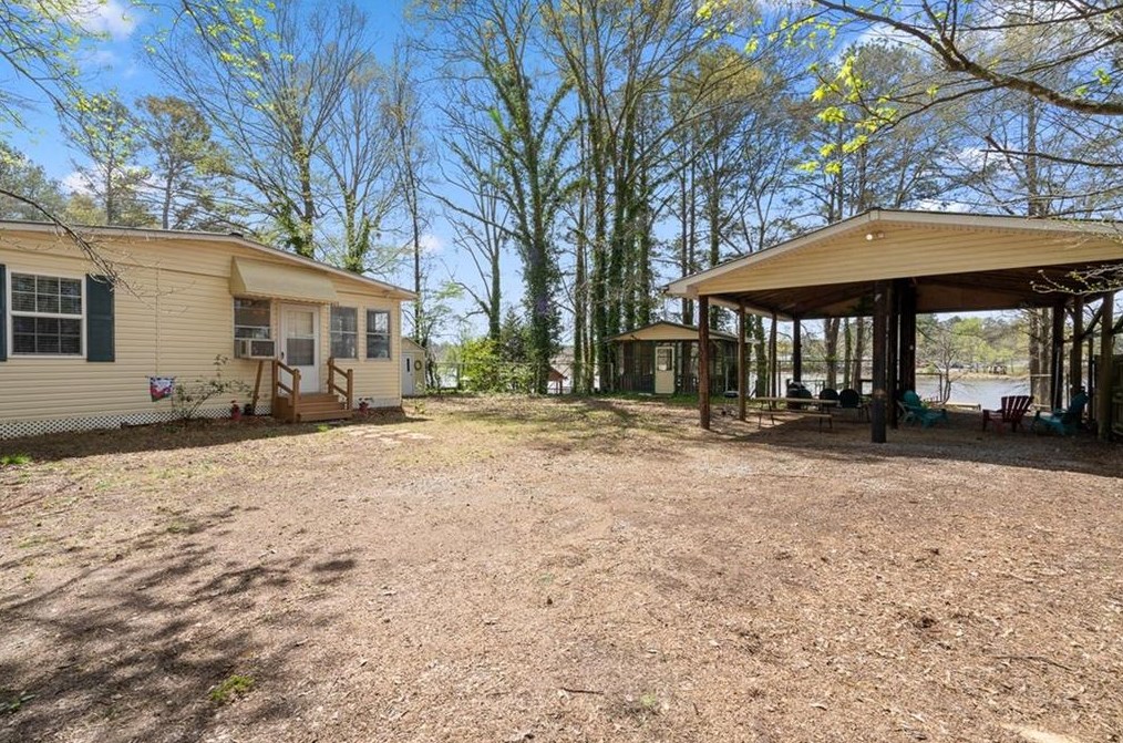 7170 Blacks Bluff Rd Sw, Cave Spring, GA 30124