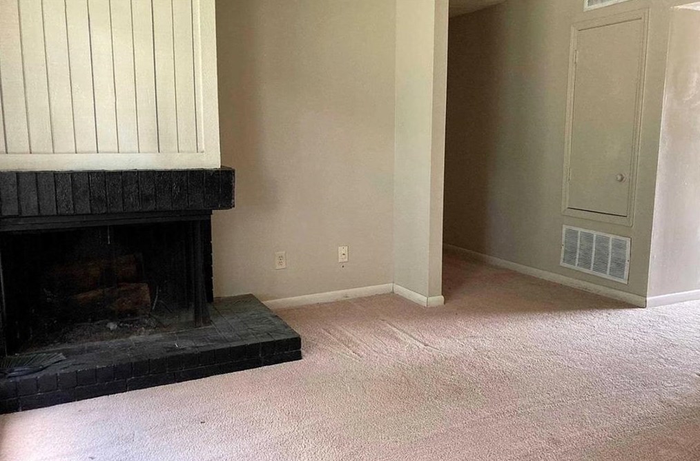 3254 Strawberry Ln, Decatur GA  30034-4138 exterior