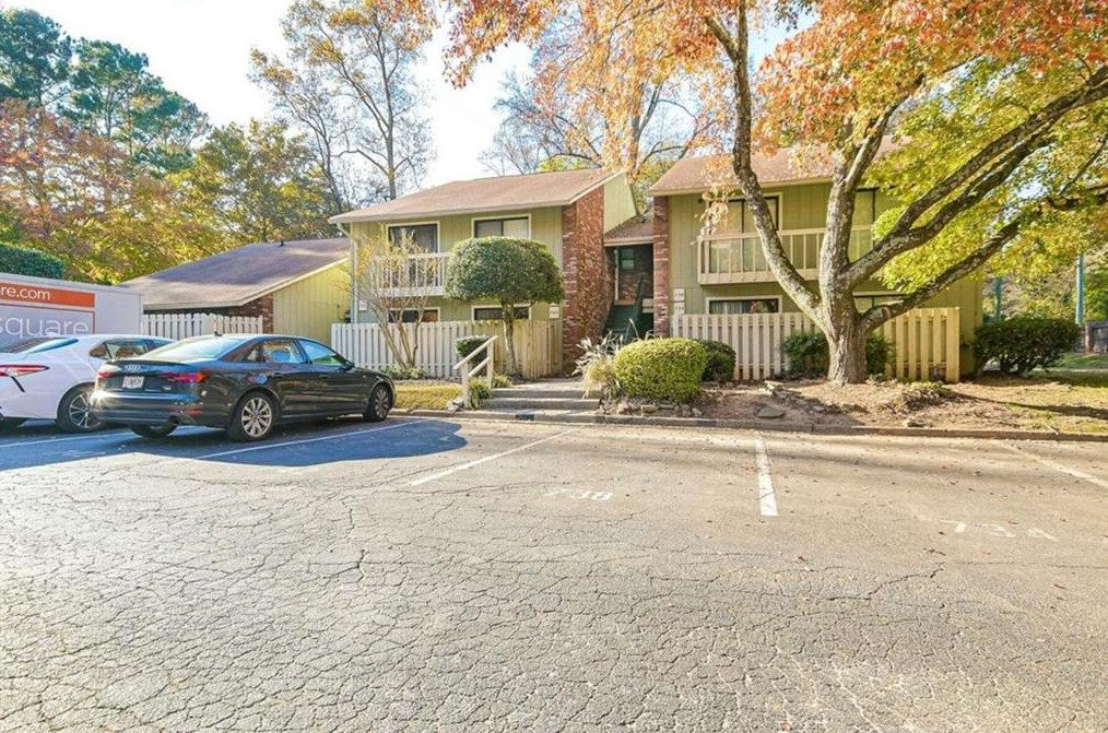 742 Brentwood Pl Se, Marietta, GA 30067