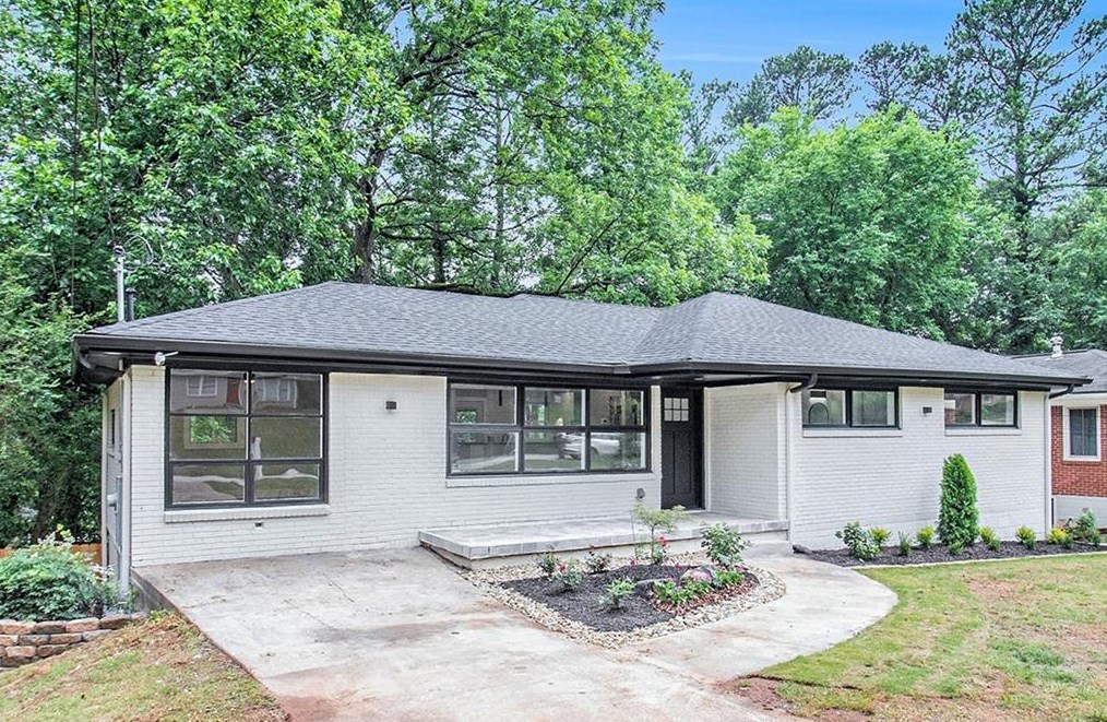 2859 Catalina Dr, Decatur GA  30032-3521 exterior