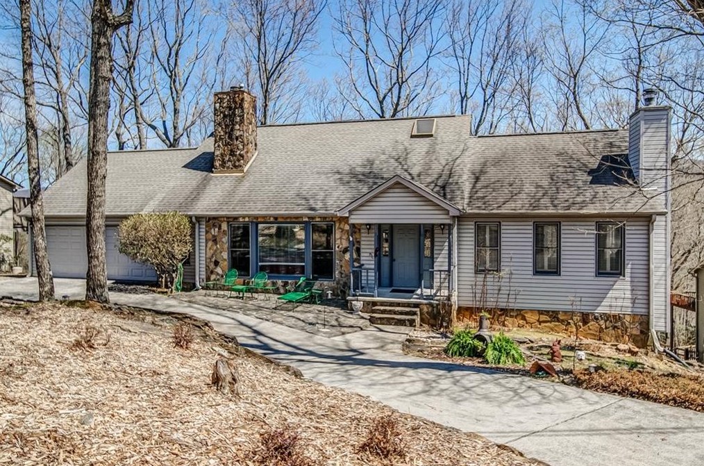 128 Starcross Ln, Big Canoe, GA 30143