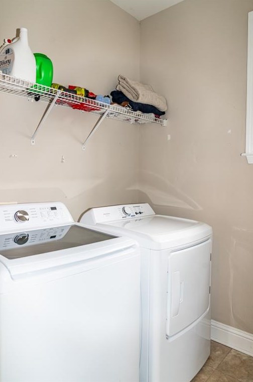 1587 Reserve Cir, Decatur GA  30033-1538 exterior