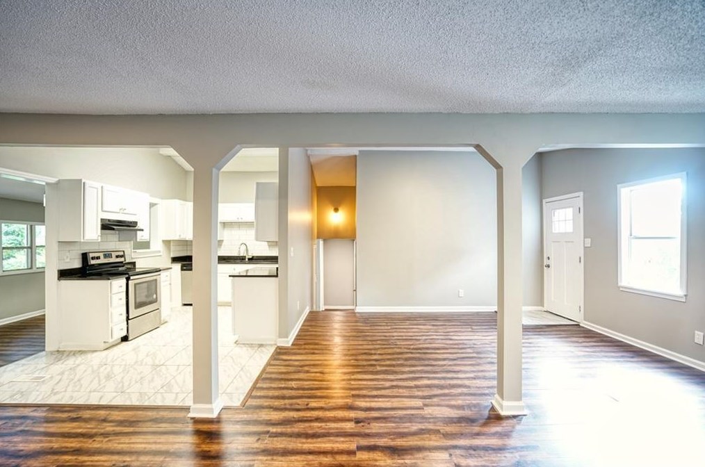 1669 Mary George Ave Nw, Atlanta, GA 30318