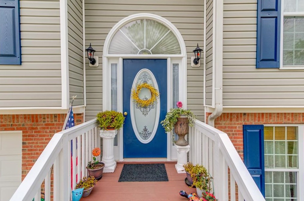 137 Pinkston Ct, Winder, GA 30680-4173