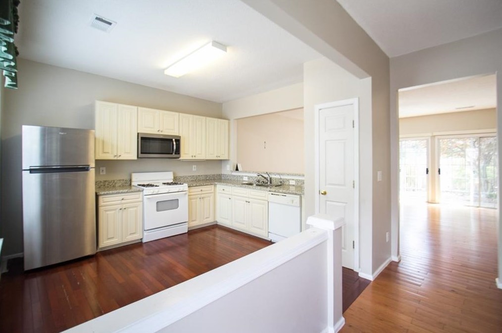 3764 Berkeley Crossing, Duluth, GA 30096