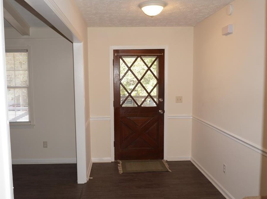 4015 Woodland Dr Nw, Kennesaw, GA 30152