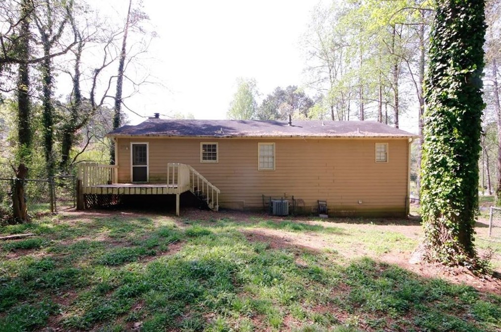 419 Indian Hills Dr, Dallas GA  30157-0628 exterior