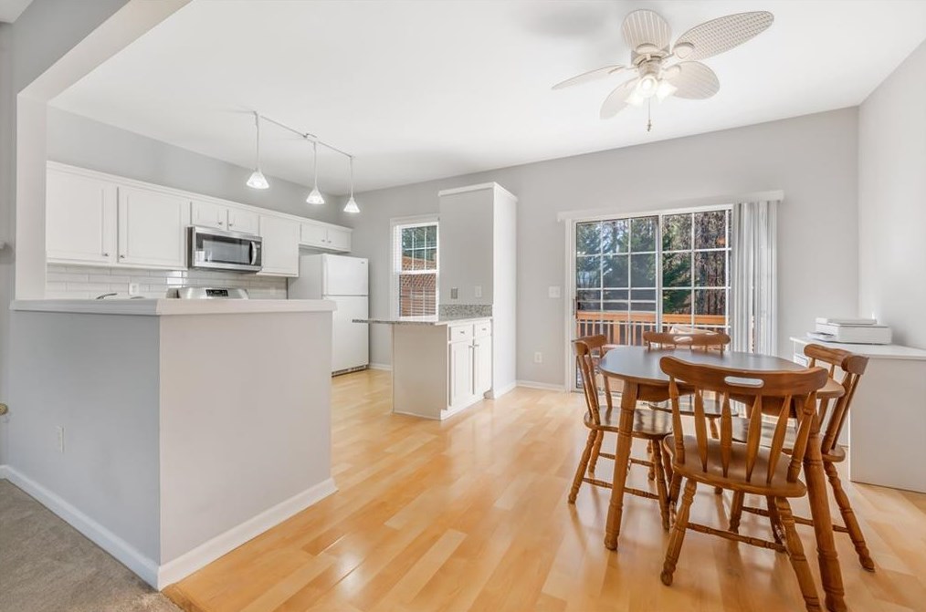 3433 Lathenview Ct, Alpharetta GA  30004-6191 exterior