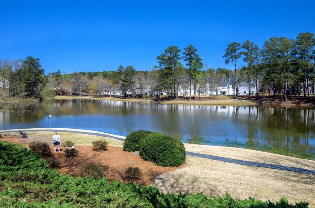 3433 Lathenview Ct, Alpharetta GA  30004-6191 exterior