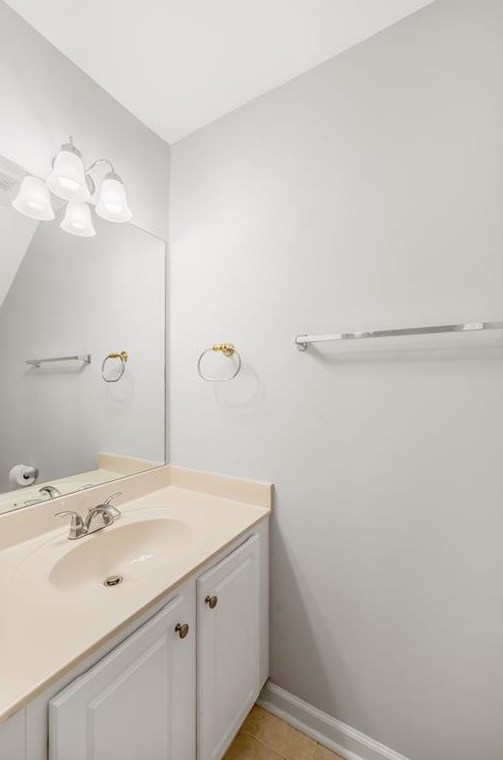 3433 Lathenview Ct, Alpharetta GA  30004-6191 exterior