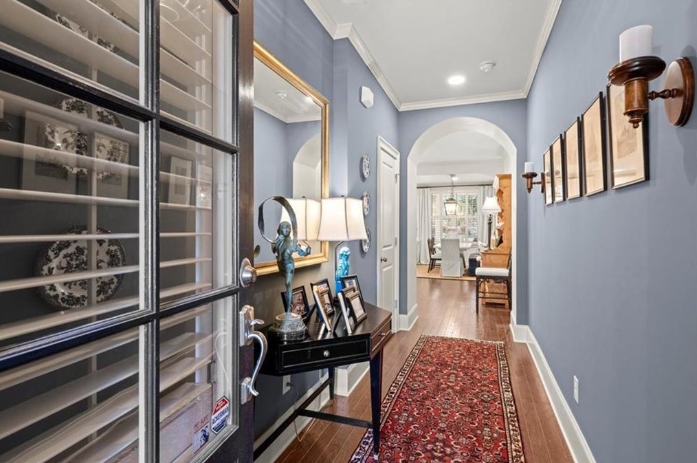211 Nottaway Ln, Alpharetta, GA 30009