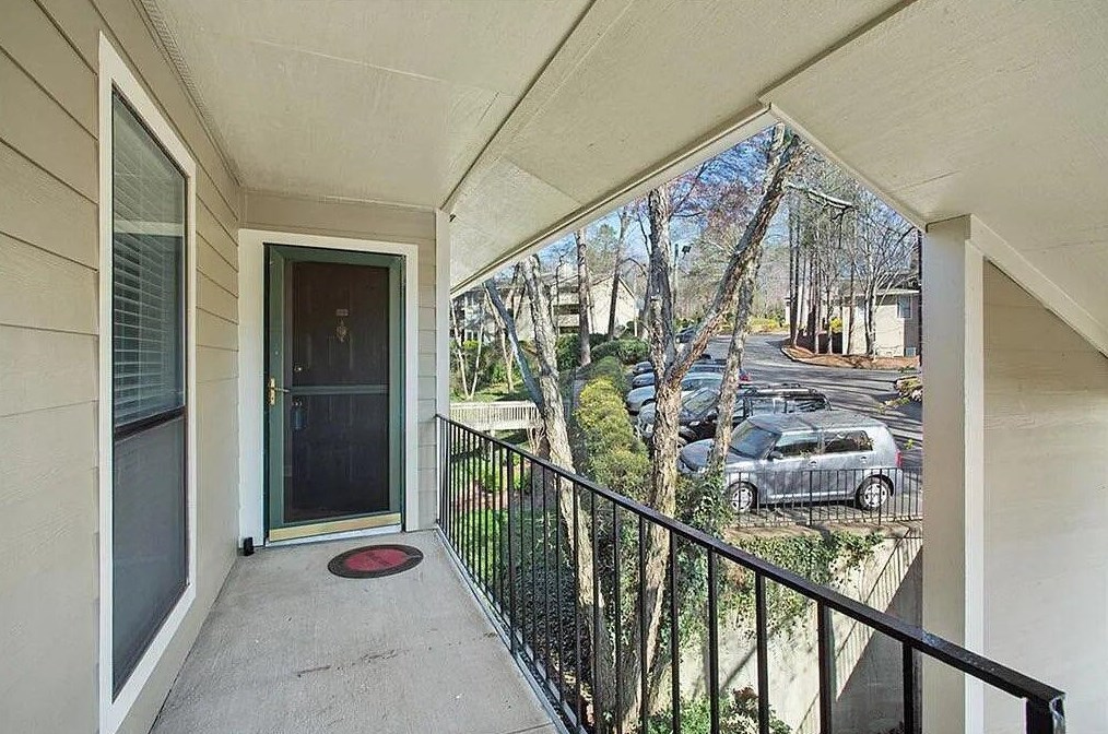 406 River Mill Cir, Roswell, GA 30075