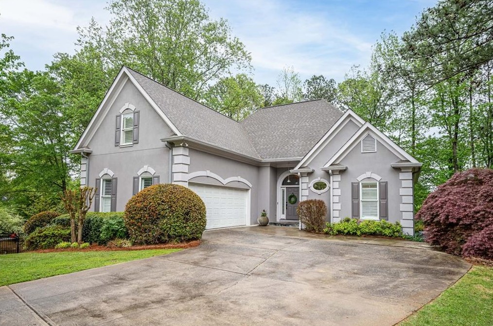 3209 Whiteoak Cir, Smyrna, GA 30082-3363