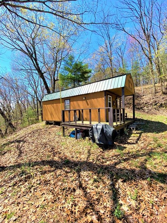 969 Dowel Cir, Ellijay, GA 30540