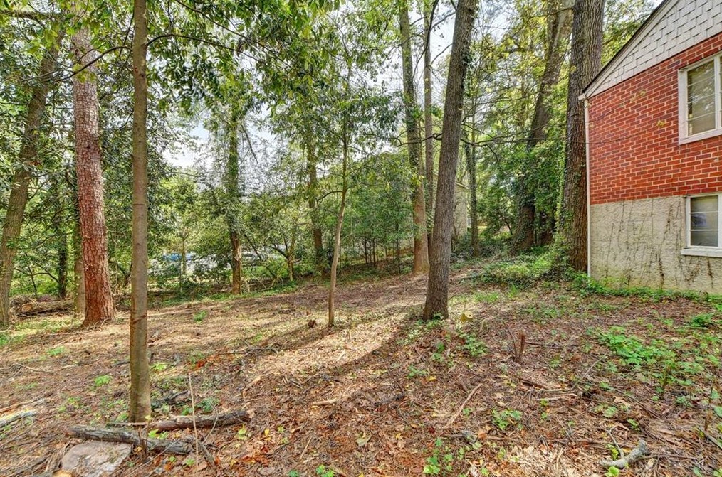 1399 Clairmont Rd, Decatur GA  30033-5311 exterior