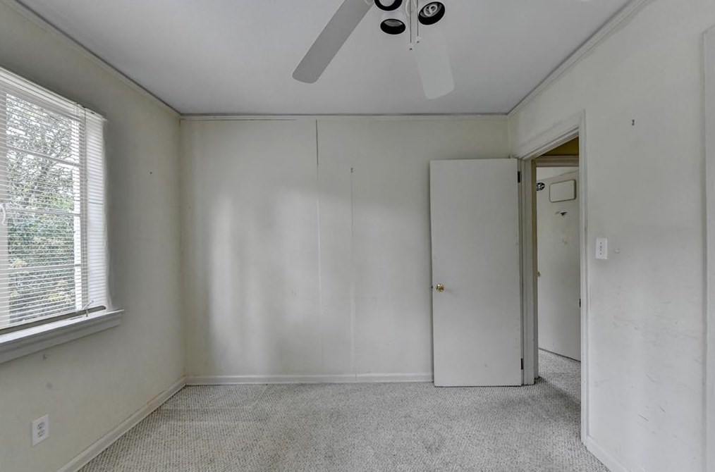 1399 Clairmont Rd, Decatur GA  30033-5311 exterior