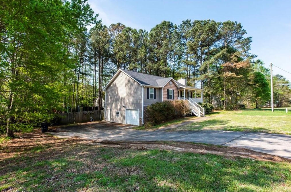 242 Tanner Farm Dr, Rockmart, GA 30153
