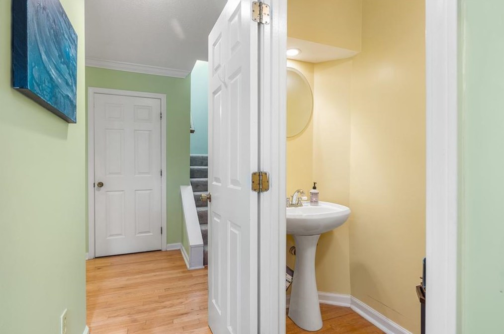 115 Woodbury Pl, Decatur GA  30030-2966 exterior