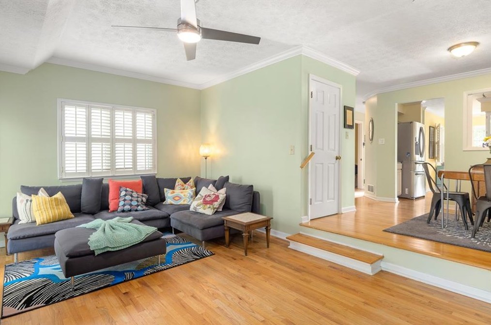 115 Woodbury Pl, Decatur GA  30030-2966 exterior