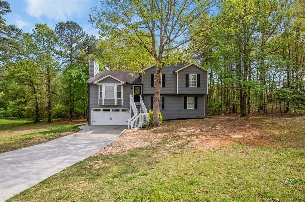 133 Amberwood Ln, Euharlee, GA 30145-2750