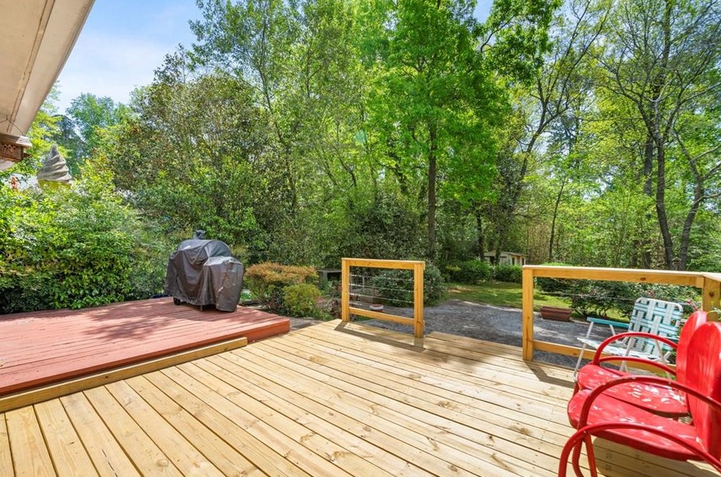 3831 Danbury Ln, Decatur GA  30032-1434 exterior