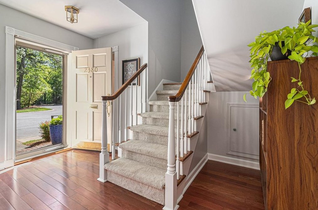 2380 Leafgate Rd, Decatur GA  30033-2021 exterior