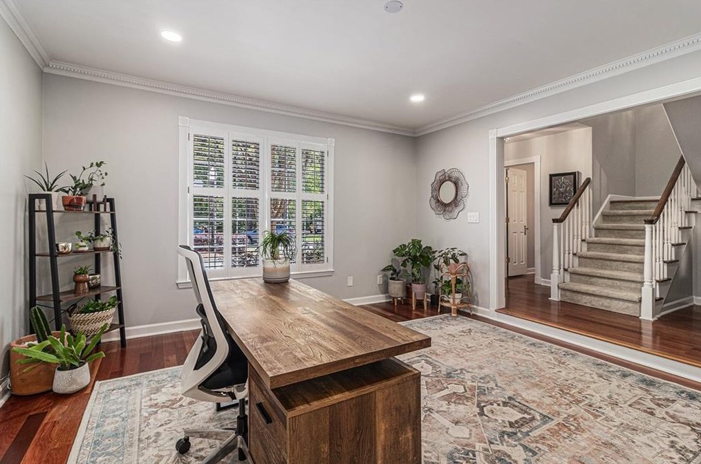 2380 Leafgate Rd, Decatur GA  30033-2021 exterior