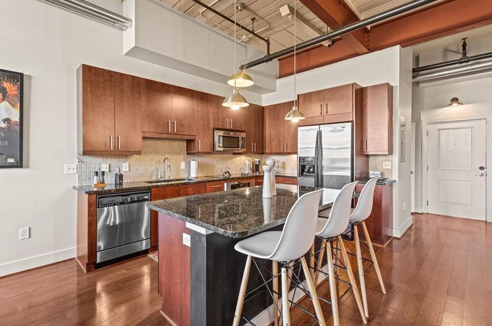 1261 Caroline St Ne #111, Atlanta, GA 30307