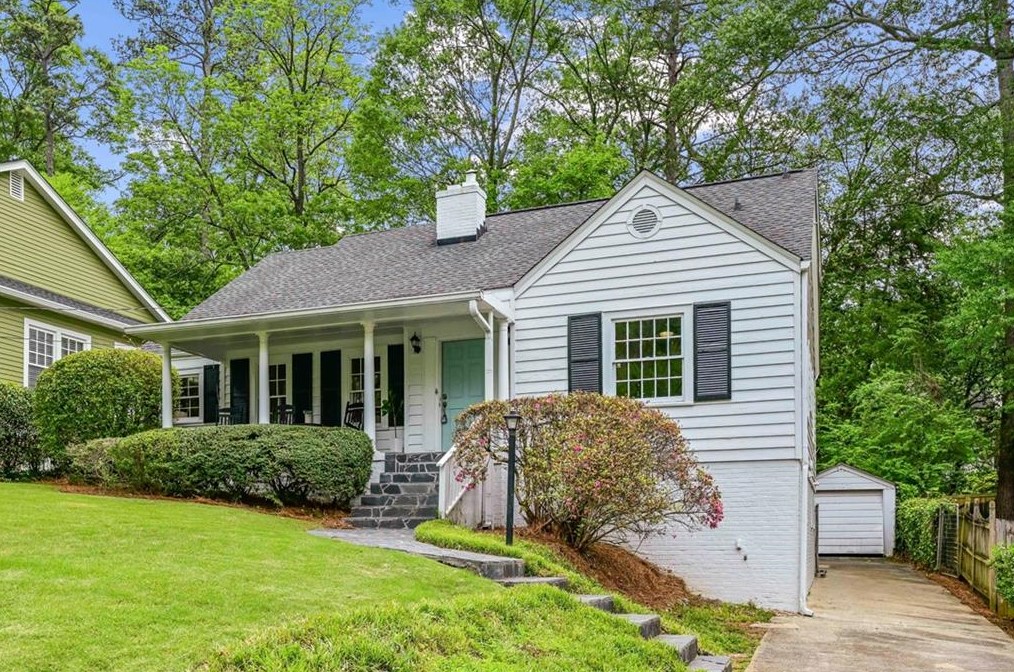 2215 Stephen Long Dr, Atlanta, GA 30305-4338