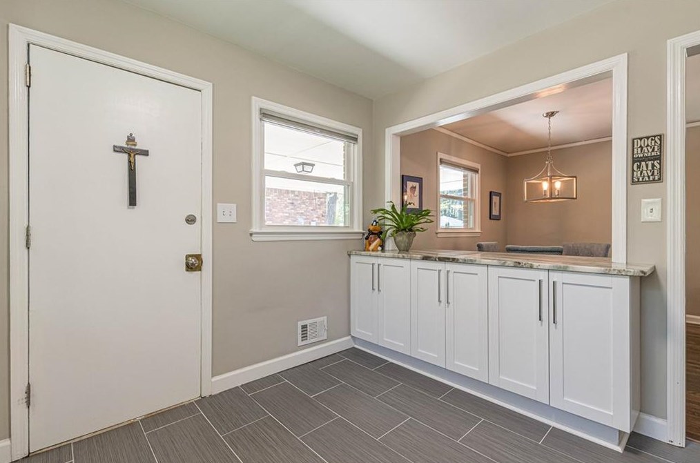 1112 Longshore Dr, Decatur GA  30032-2309 exterior