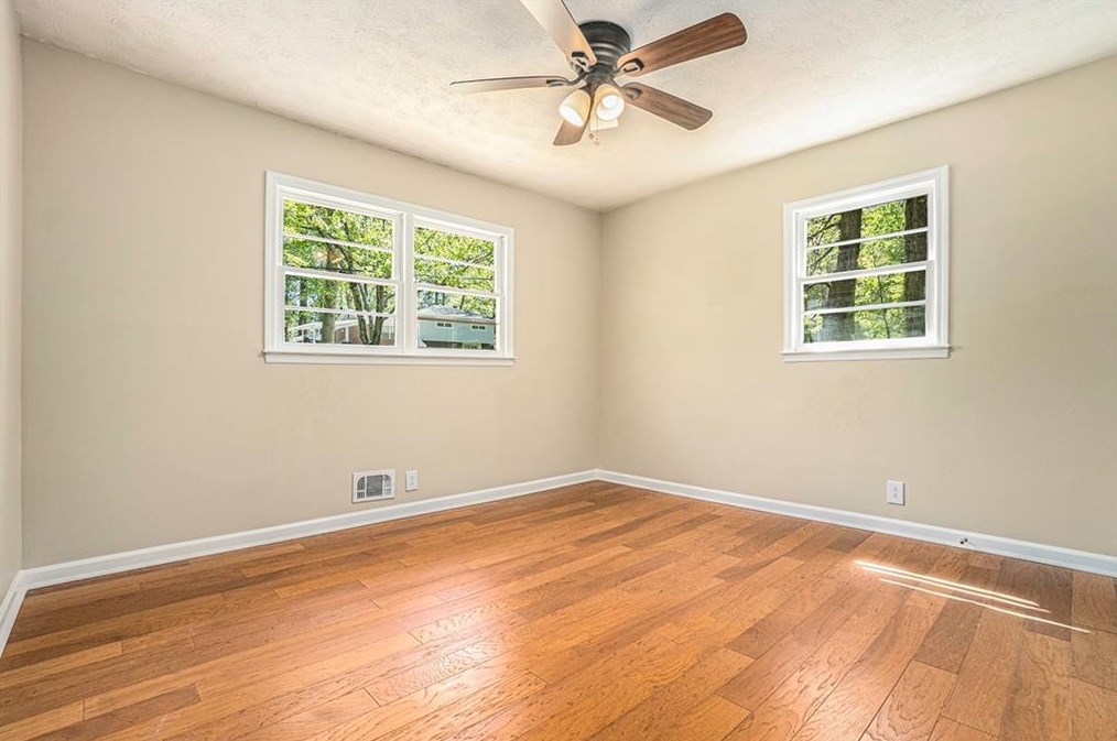5645 Forest Dr, Acworth GA  30102-5737 exterior